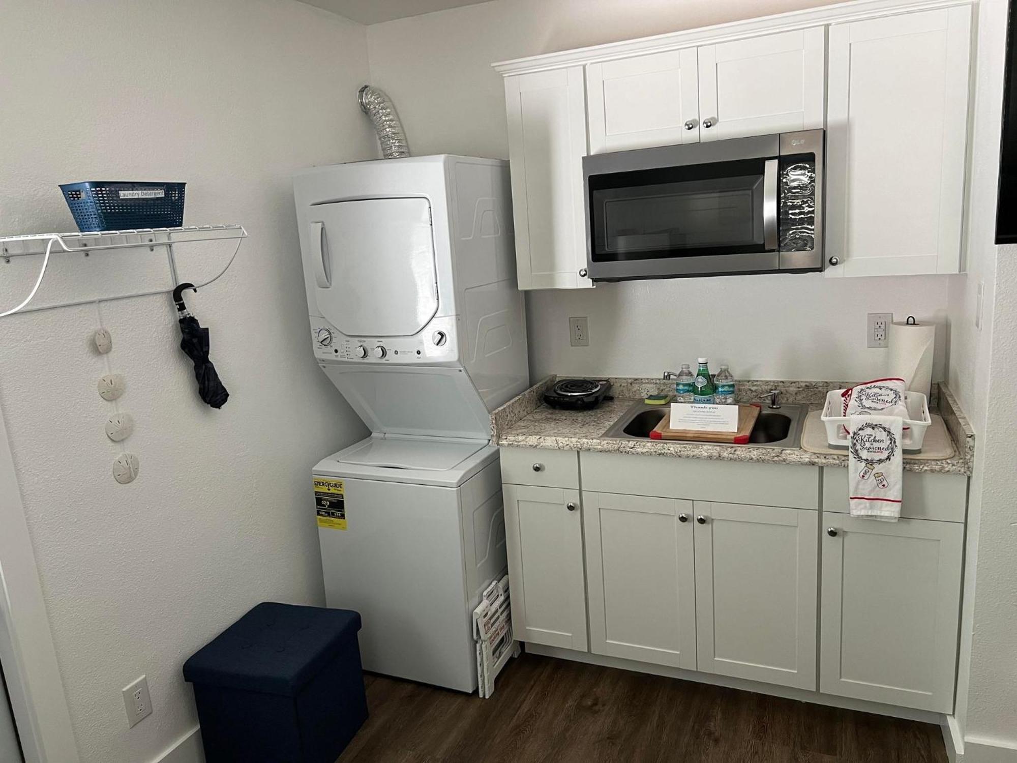 סמינול Cozy Private Studio W/Own Yard - 3Mi From Beach מראה חיצוני תמונה